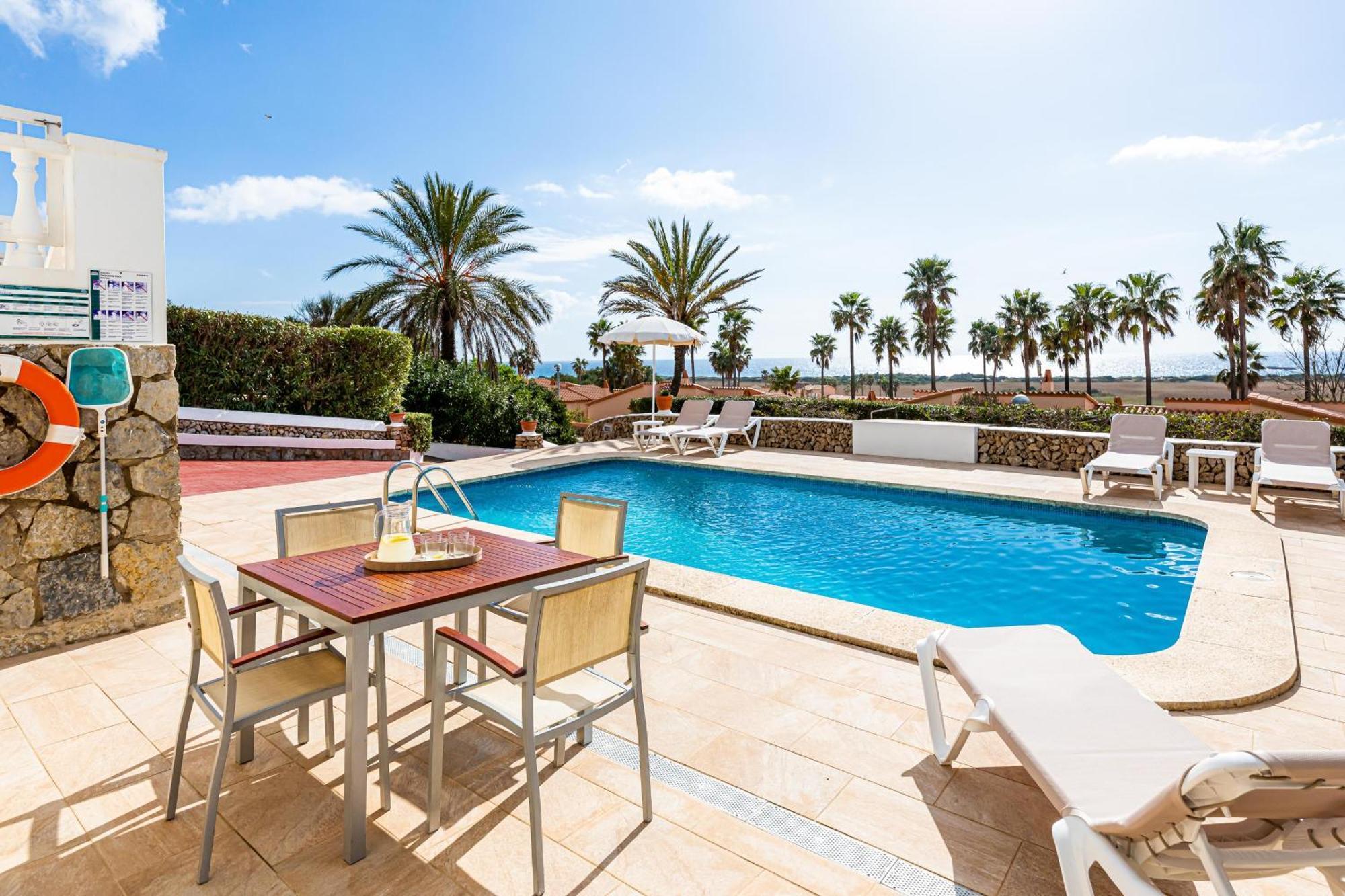 Villa Dreams Son Bou Bagian luar foto