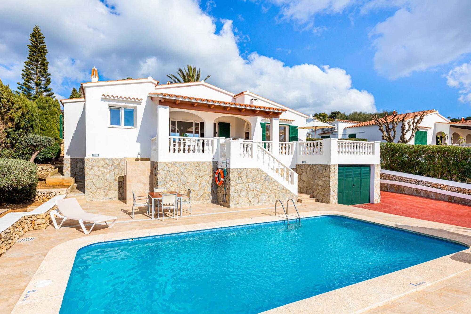 Villa Dreams Son Bou Bagian luar foto